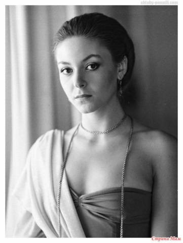 Елена Бондарчук